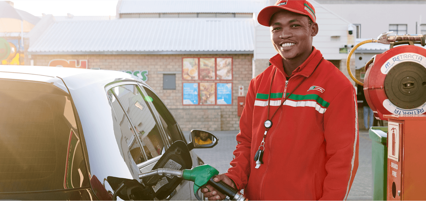 Puma Energy Employee refueling car